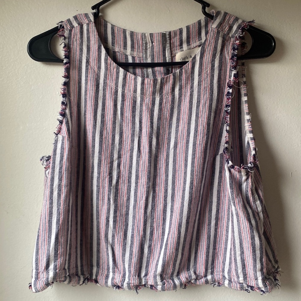 Cloth & Stone red, white, & blue cropped tank with button and keyhole detail